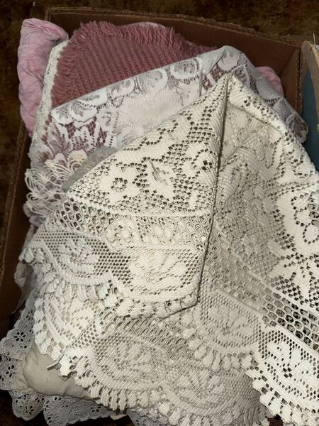 43198
